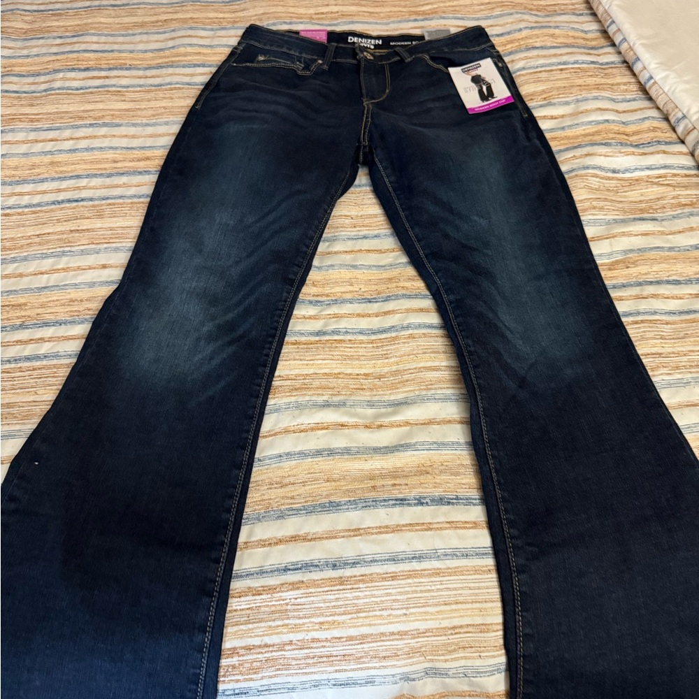 Levi's Women's Dark Blue Flare Jeans